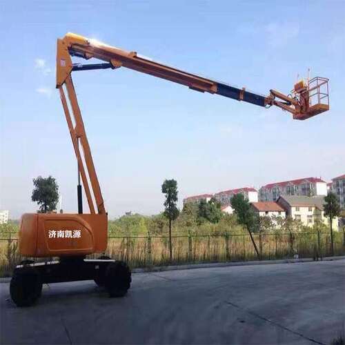 高空作业车园林修剪树枝物业维修路灯剪叉式全自行走曲臂升降机