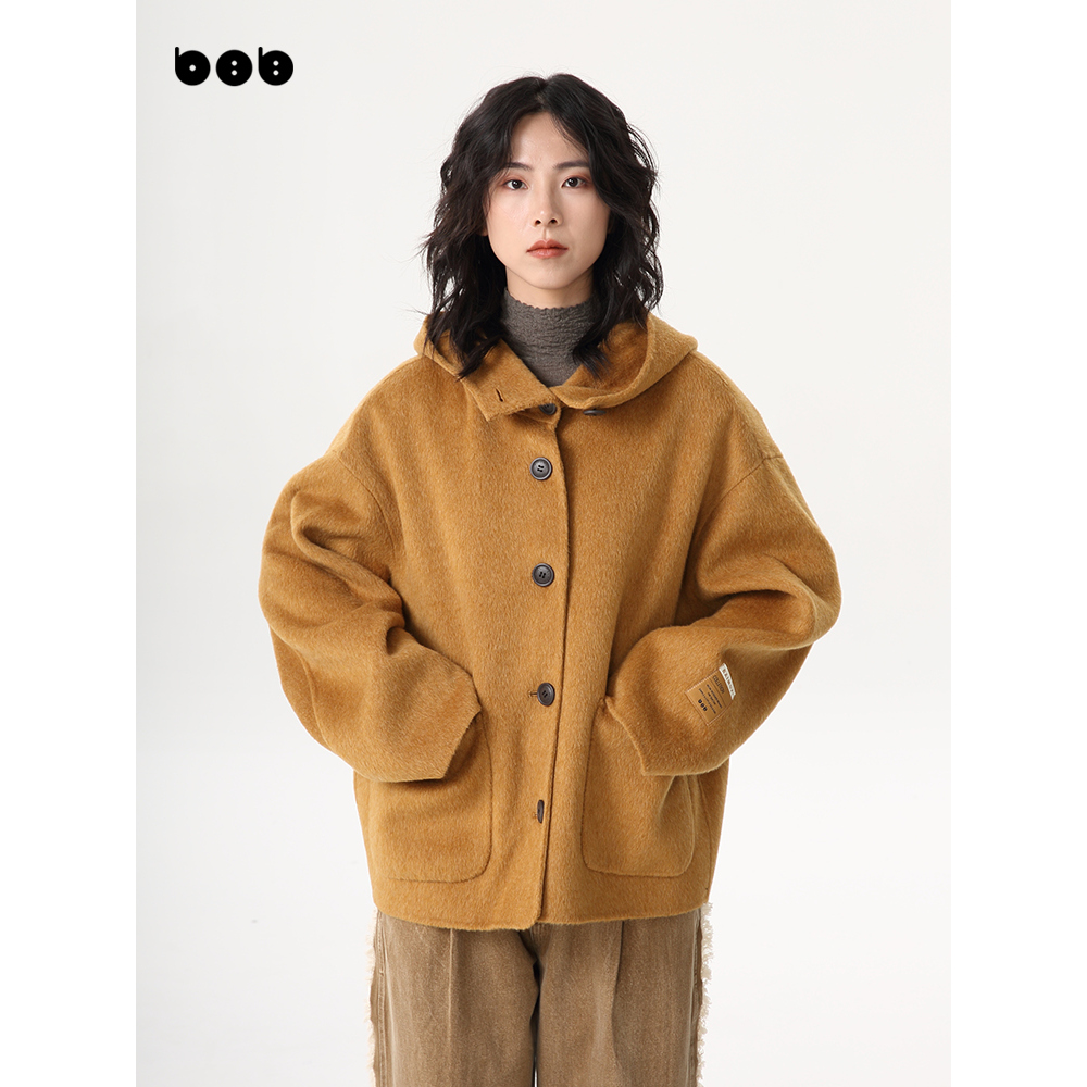 白目自原创设计毛呢外套