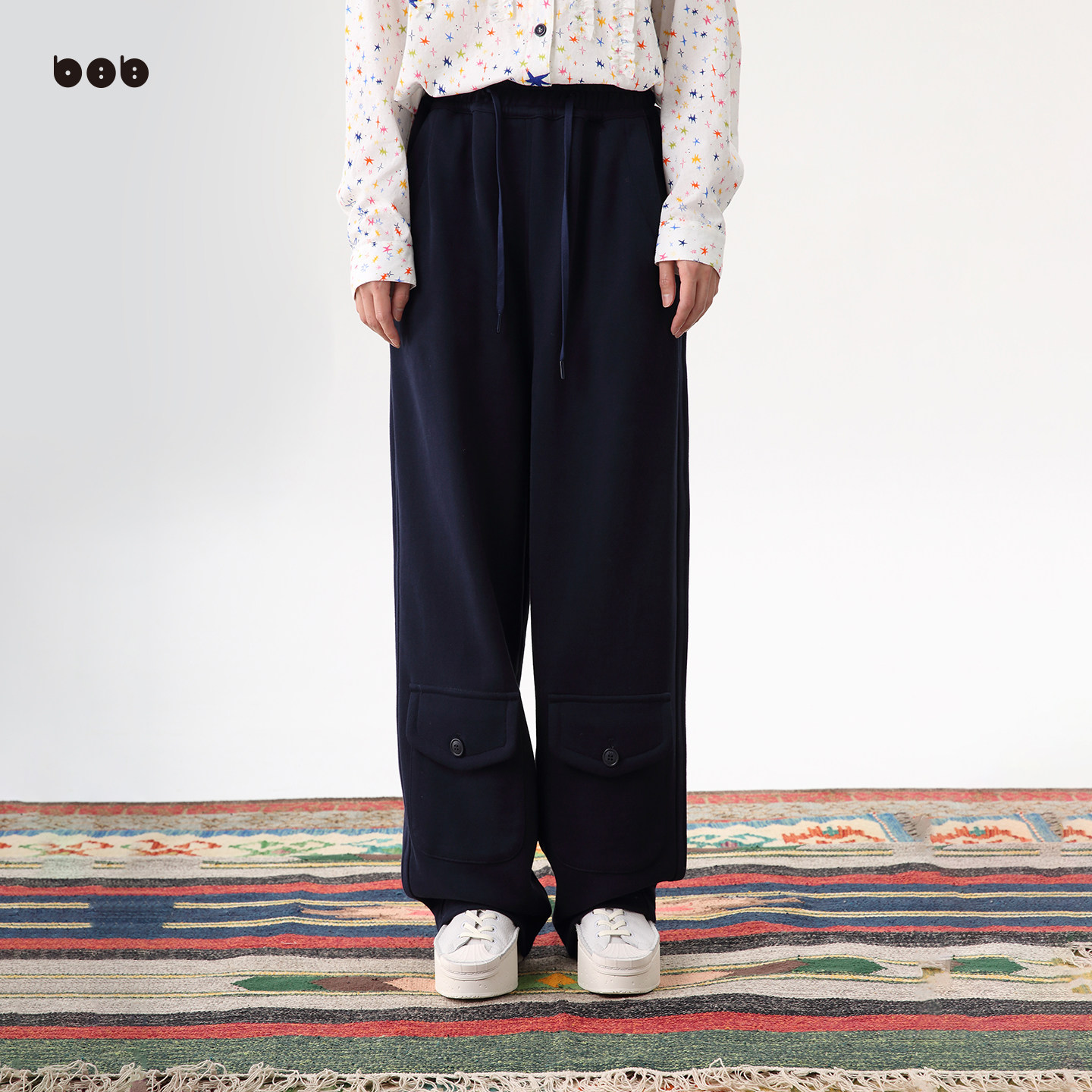 【商场同款】白目自红色卫裤女2025冬季新品原创百搭宽松慵懒长裤,女装/女士精品,卫裤,淘宝优惠券,粉丝福利购,淘宝优惠卷