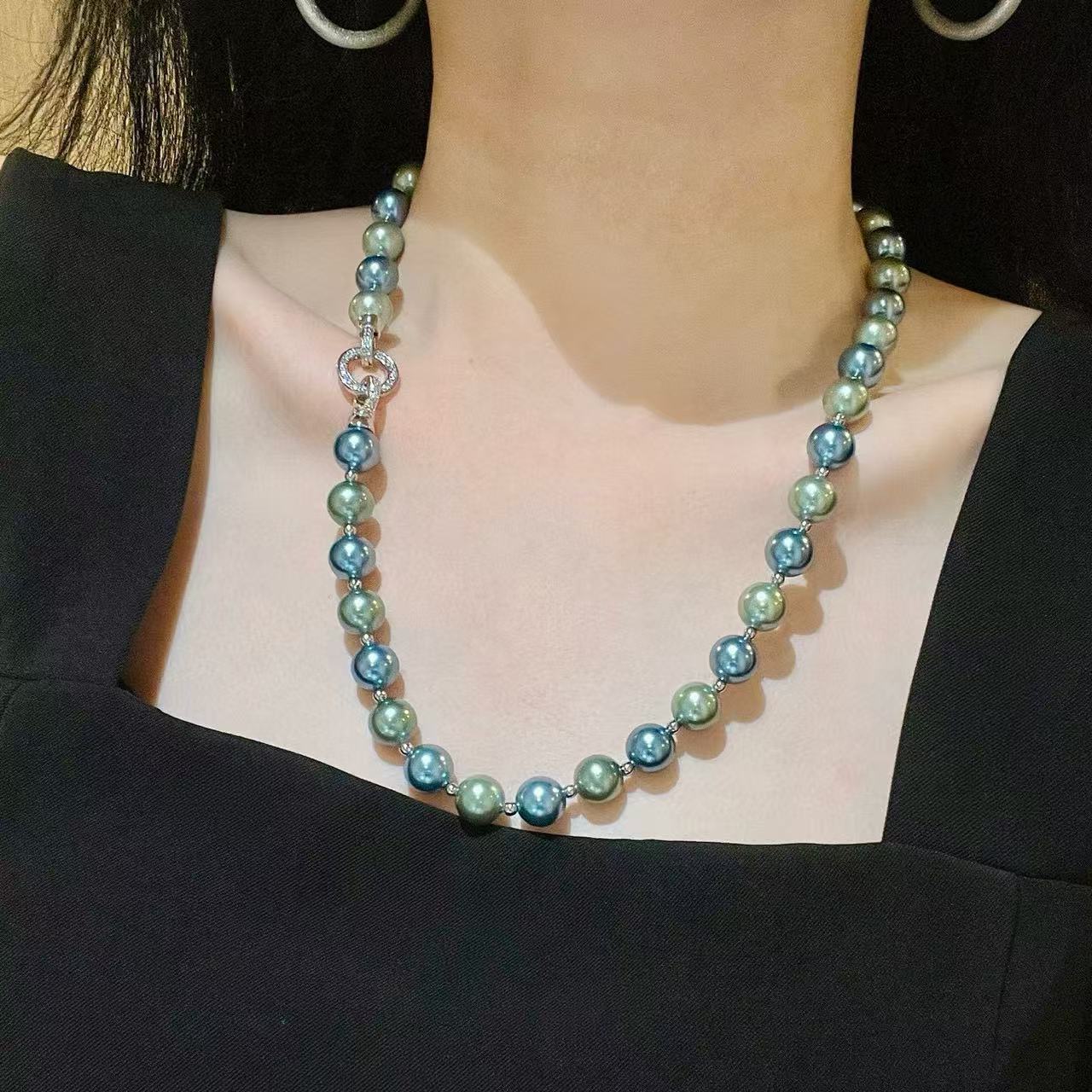高品质10mm混彩莫兰迪色珍珠项链蓝绿色长款毛衣链轻奢小众锁骨链