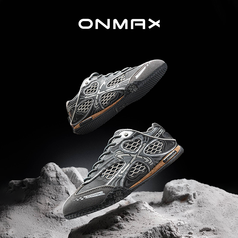 onmax四叶草极速灰德训鞋