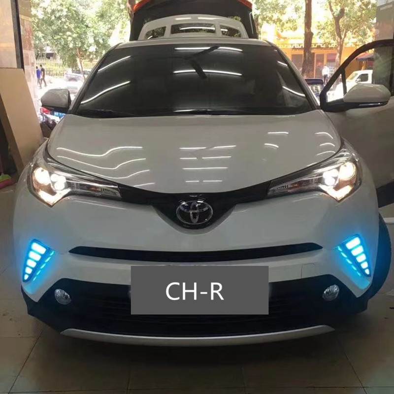 适用17-19丰田CHR专用日行灯奕泽行车灯流光转向改装前雾灯