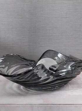 现代时尚简约轻奢样板房间吹制异形家用玻璃水果盘装饰摆件饰品