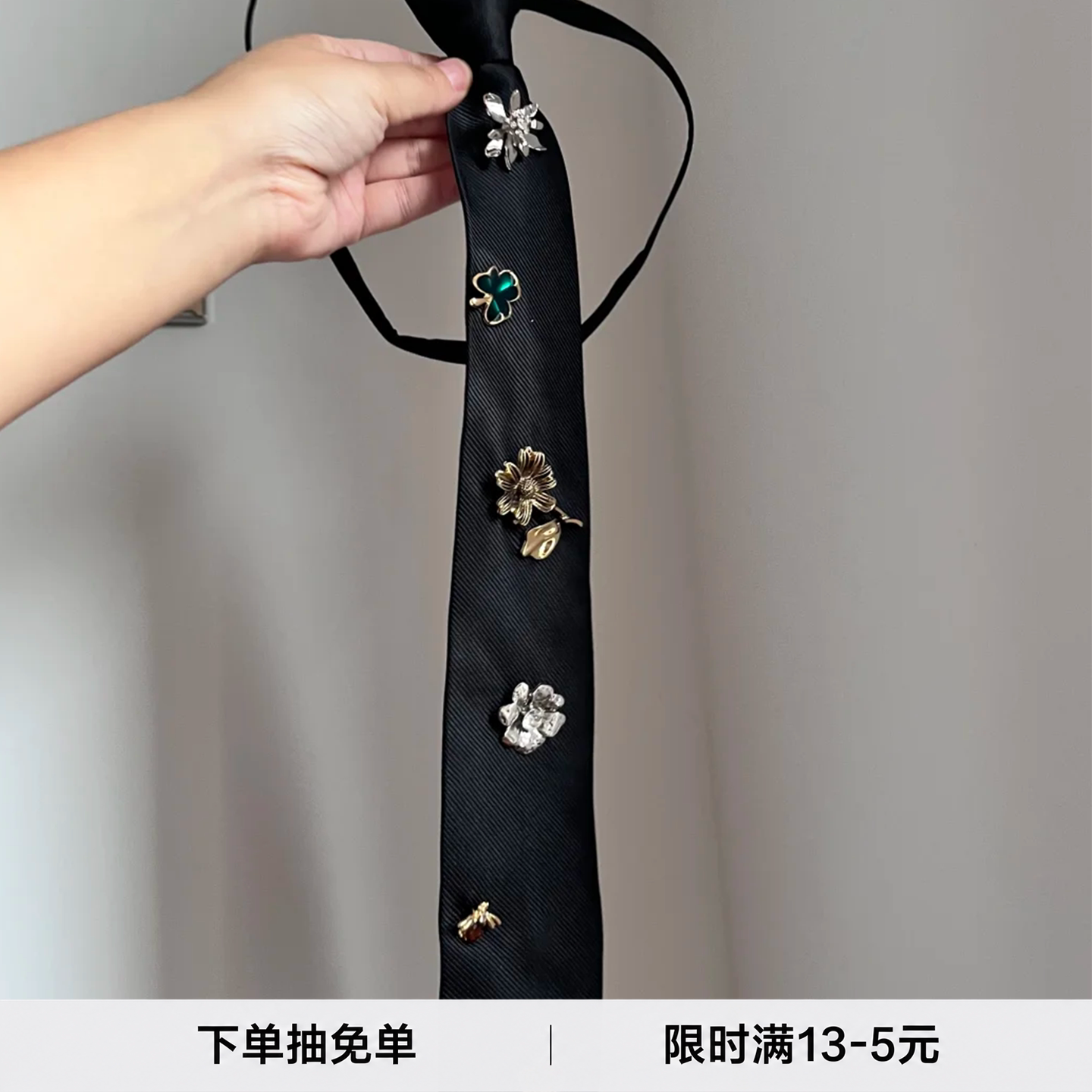 中古vintage黑色复古合金花朵领带女气质百搭高级感丝巾个性项链