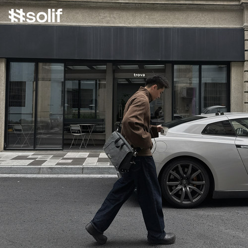 solif黑皮书公文包手提斜挎包