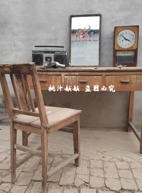 怀旧老式理髲剃发工具推子吹风机复古理髲椅子老物件布景装饰摆饰