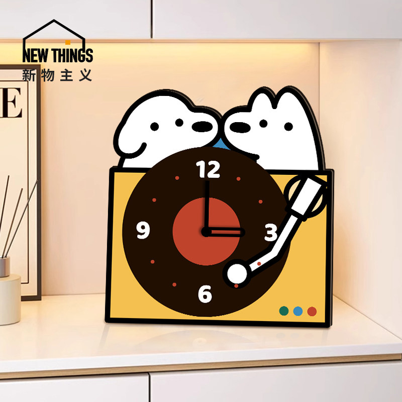 可爱小狗儿童书房桌面时钟摆件