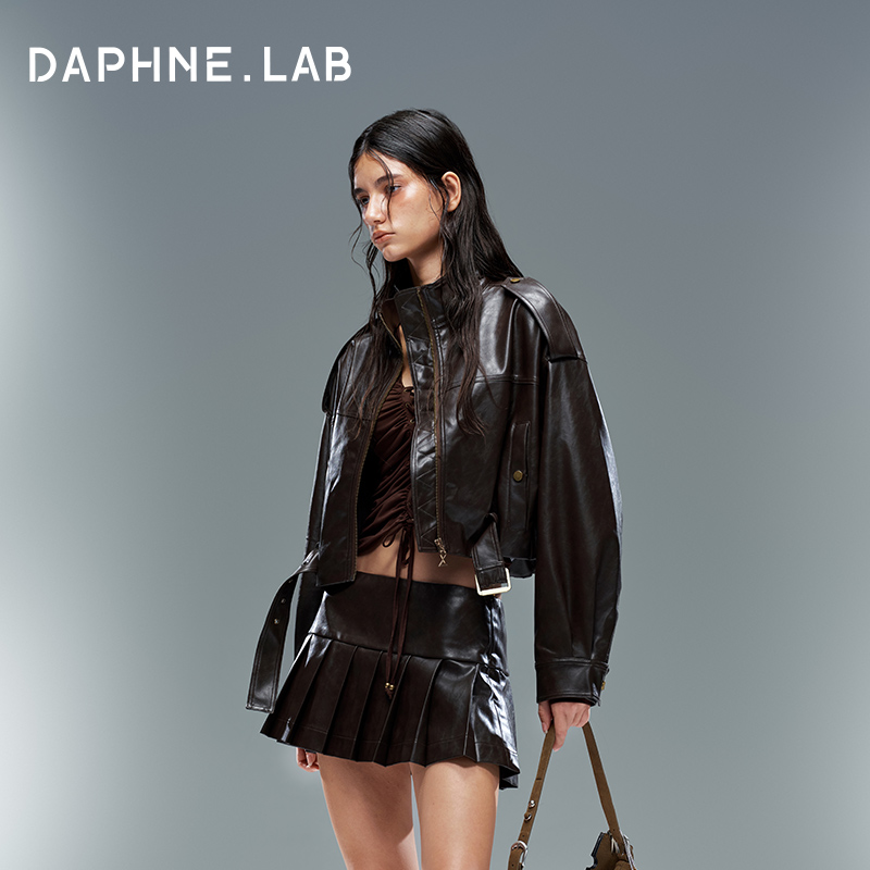 DAPHNELAB25FW截短式皮夹克