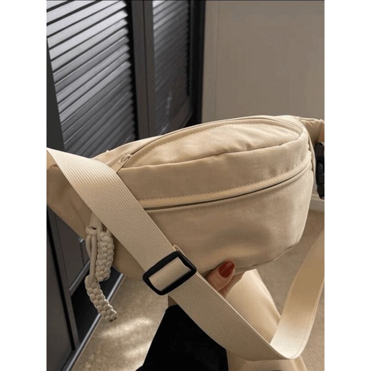 【新款】轻便小包女2025夏新款简约单肩胸包斜挎包腰包uuu