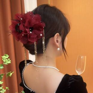 新款小众洋气新年款红色头花高颜值花朵流苏抓夹轻奢优雅发饰发夹