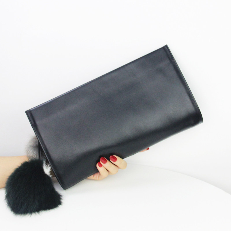 高级感女士真皮手拿包女包2023新款时尚气质手抓包手包斜挎小包包