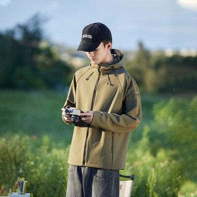 软壳冲锋衣男女款秋冬季加厚加绒保暖H外套宽松连帽外套情侣款新