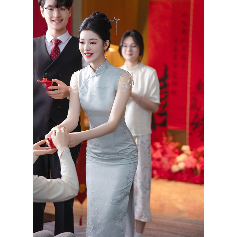 晨袍新中式新娘敬酒服旗袍小个子订婚礼服女连衣裙平时可穿高级感