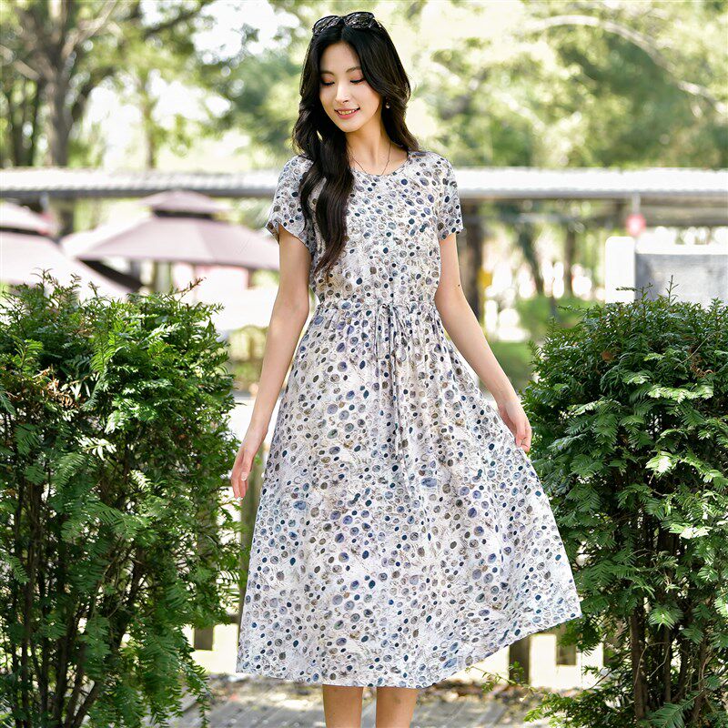 2025夏季新款棉绸连衣裙女收腰显瘦外穿人造棉绵绸短袖圆领长裙子