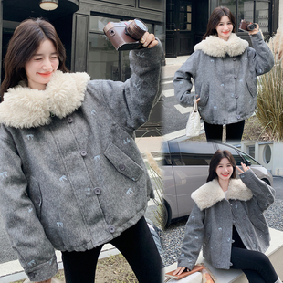 大毛领毛呢外套P265控398 90羽绒内胆 大货 7326舞蝶刺绣