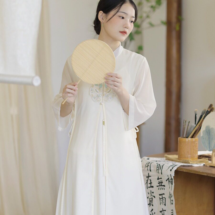 9781中国风禅意茶服女2023夏季新款刺绣新中式仙气飘逸旗袍