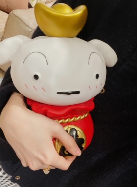 【拾壹.】福气小白可爱蜡笔小新手办新年小白存钱罐招财元宝福袋