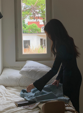 JeJuna炸鸡欧尼 微喇袖经典百搭长袖针织裙小个子黑色显瘦连衣裙