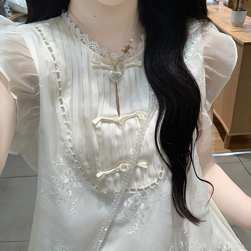 新中式刺绣盘扣连衣裙女夏季古国风休闲气质高级感小飞袖超仙短裙