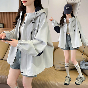 工装风衣外套女春秋款12岁大童15初中学生13少女孩韩版宽松冲锋衣