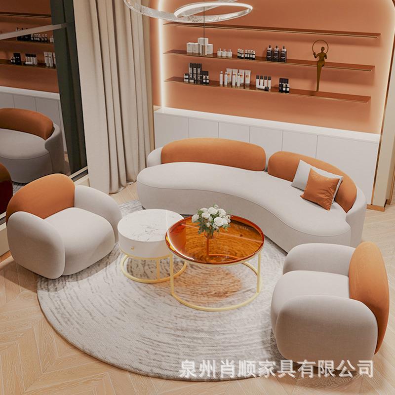 新款直销科技布设计师布艺沙发孤形轻奢成套沙发组合网红店服装店
