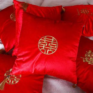 新款 沙发靠垫靠枕红色绒布刺绣流苏 直销结婚用品婚房装 饰布置中式