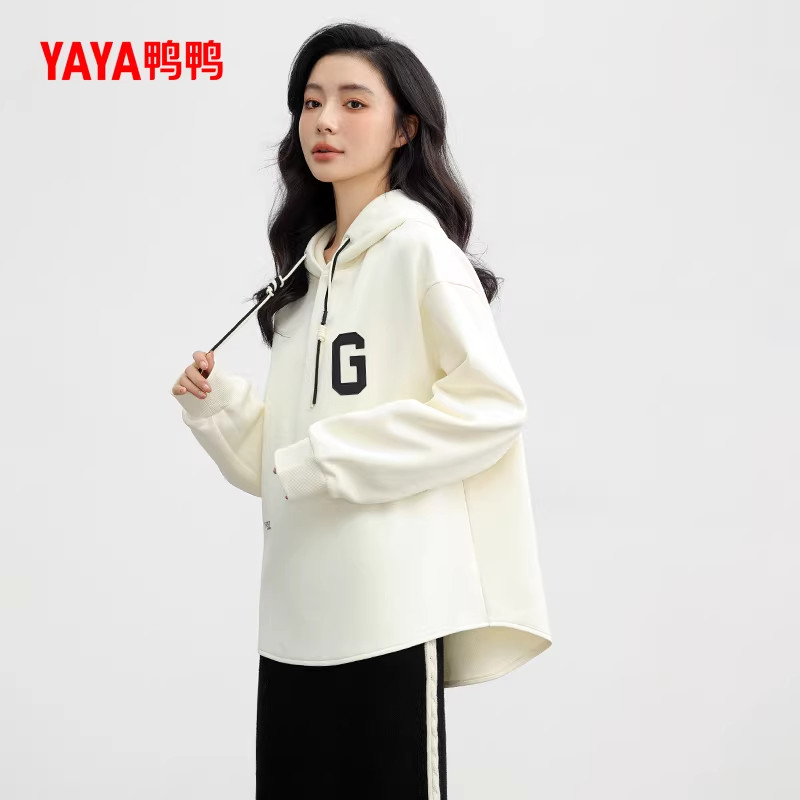 YAYA鸭鸭2026年白色连帽卫衣女宽松休闲简约百搭显瘦上衣