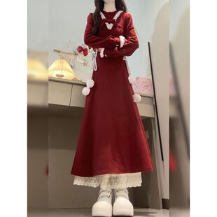 甜美千金风红色连衣裙+白色斗篷两件套新年氛围感战袍中长款套装