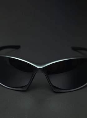 偏光新款男式户外骑行黑色简约眼镜外贸塑料墨镜厂家