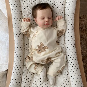 为了许多汉堡包新生婴儿春秋长袖斜襟系带纯棉连体衣爬服套装无骨