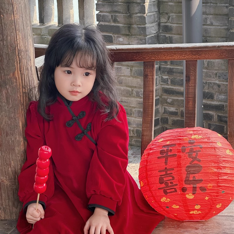 中国风女童2024秋冬新款新年红色加绒旗袍连衣裙女宝宝加厚花苞裙