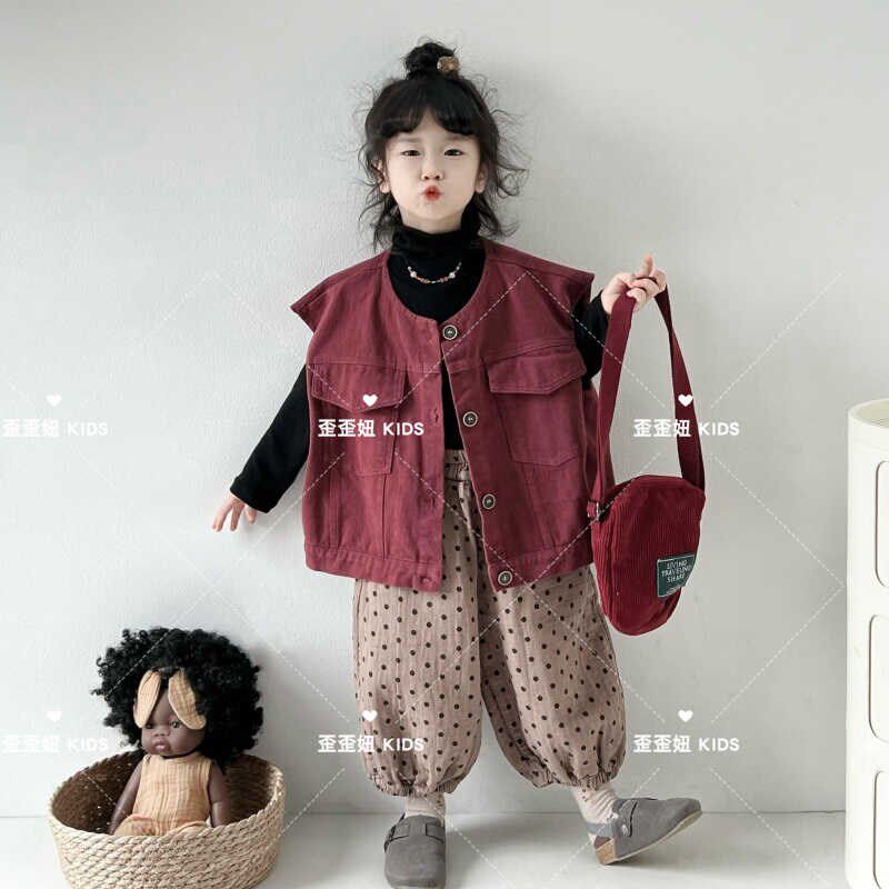 歪歪妞韩国童装秋季儿童复古洋气时髦牛仔马甲日系男女童外套