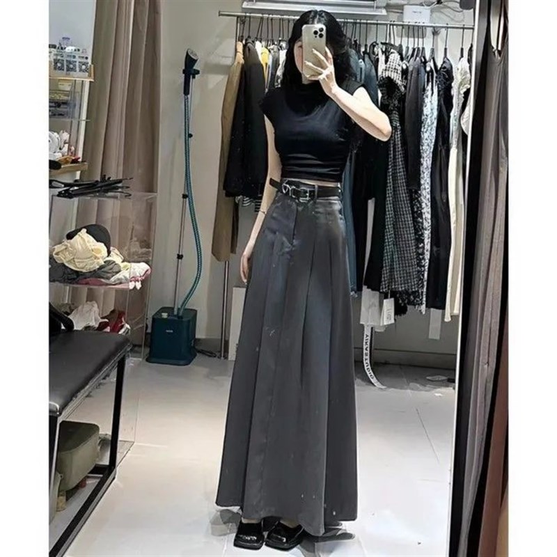 黑色长款伞裙长裙法式西装半身裙女秋季新款高腰显瘦大裙摆百褶裙