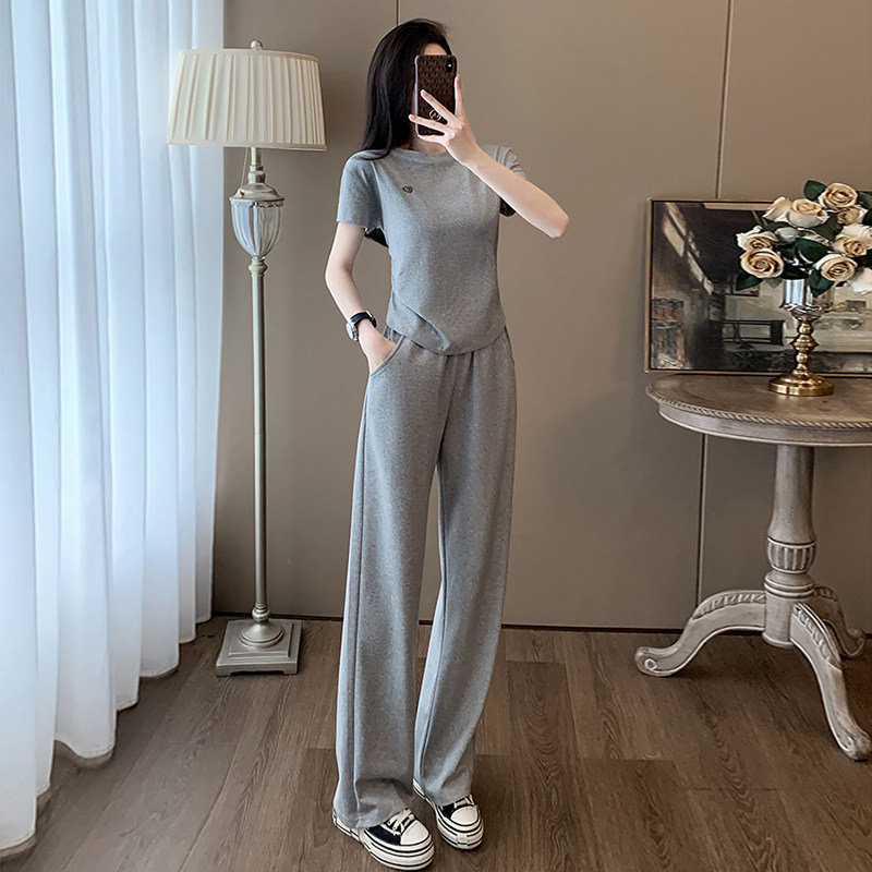 休闲运动套装女夏天新款一整套穿搭高级感灰色洋气减龄时尚两件套图片