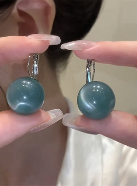 新款墨蓝色大珠珠耳扣轻奢高级感气质耳环百搭小众设计感独特耳饰