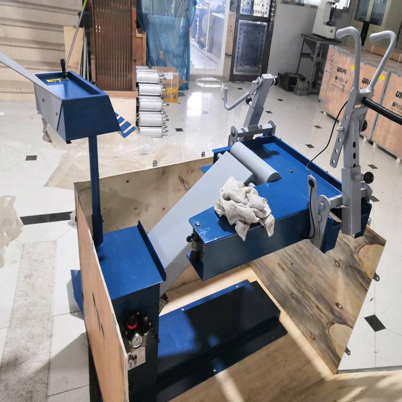 大型客车货车卡车公交车卧式气动扩胎机轮胎撑胎机补胎专用带灯