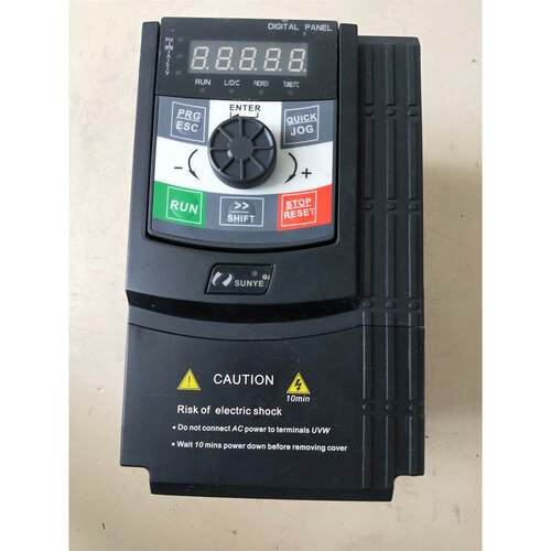 议价议价议价拆机变频器CM530H-4T4R0GB/5R5PB 4/5.5KW 380V测试