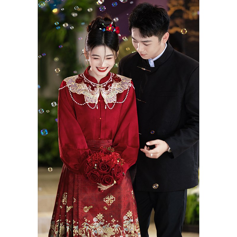 红色马面裙敬酒服新娘p中式订婚出阁礼服回门套装结婚连衣裙秋冬