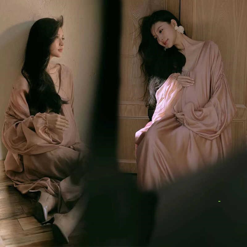 超好看立体花朵挂脖连衣裙春夏季2024女L装新款宽松修身雪纺长裙