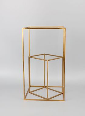 现代简约金属框架k几何摆件样板房桌面酒店家居客厅创意软装饰品