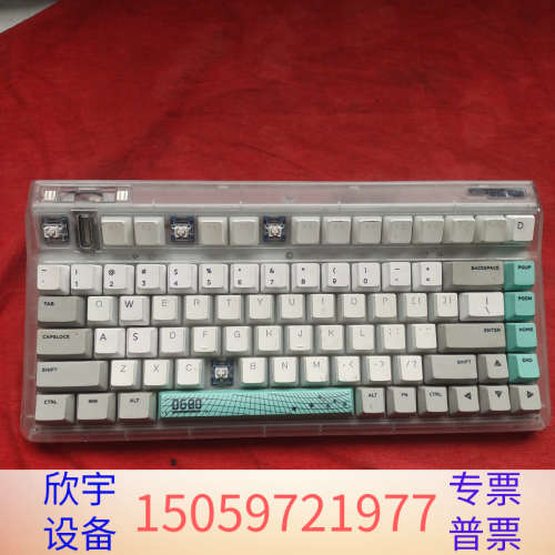 IQUNIX OG80虫洞三模无线蓝牙客制化机械.议价