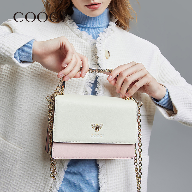 时尚百搭斜挎包COOGI生日礼物