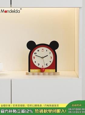 Mandelda卡通米奇创意时钟摆件入户玄关摆台式座钟家居客厅装饰品