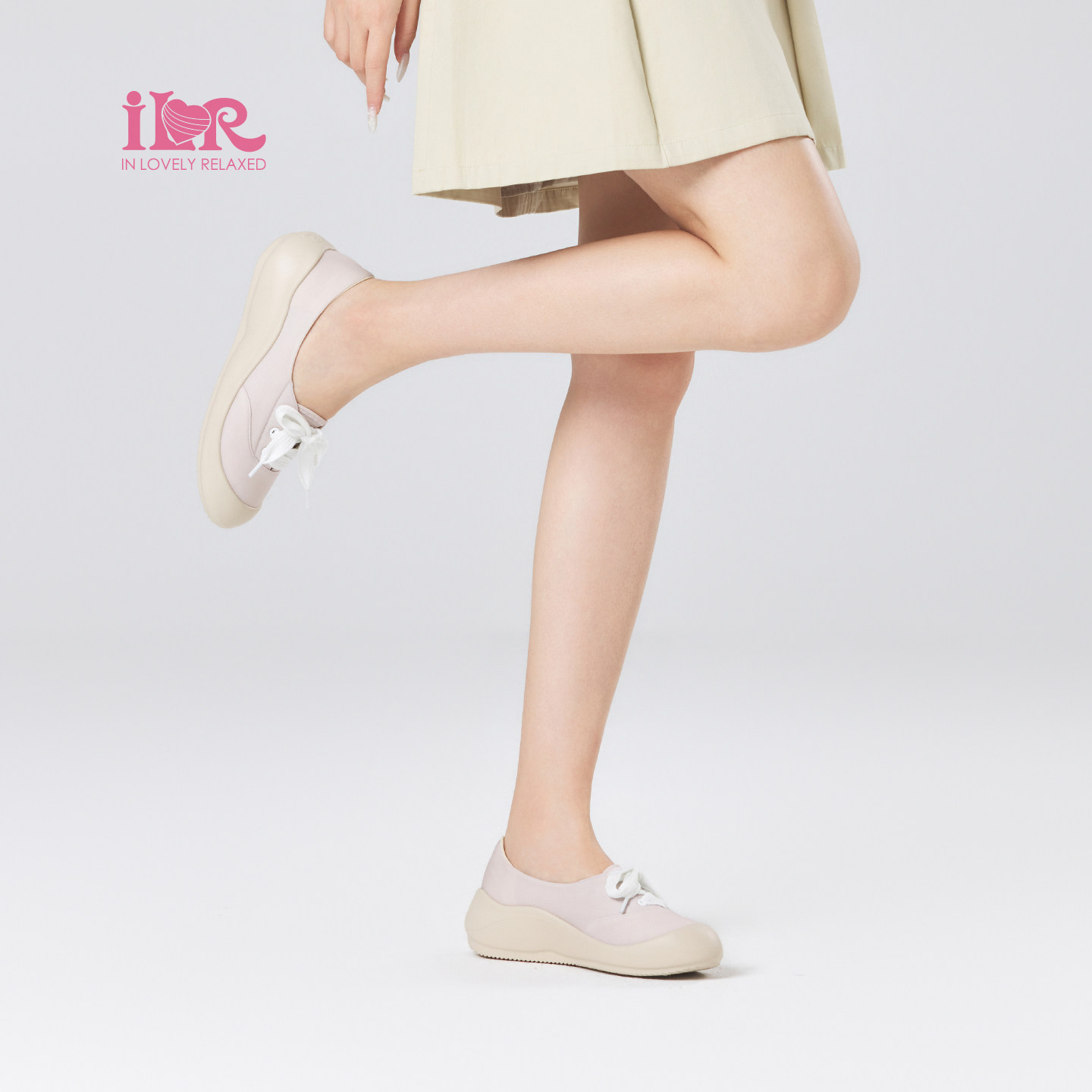 ILR因爱乐诗原创系带坡跟休闲单鞋2026春季新款通勤轻盈软底女鞋
