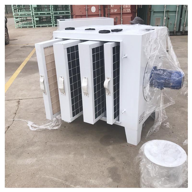 可处理工业油烟油雾异味等一体式同时处理过滤的活性炭过滤器