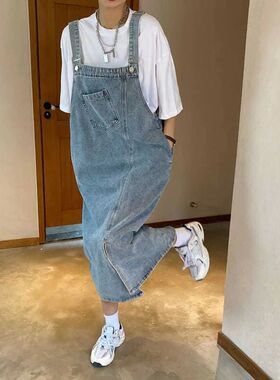 Irregular slit denim overalls skirt 女士不规则开叉牛仔背带裙