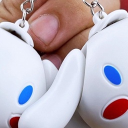 网红拉线玉桂狗挂件钥匙扣创意摇耳朵公仔挂件爪机小礼品