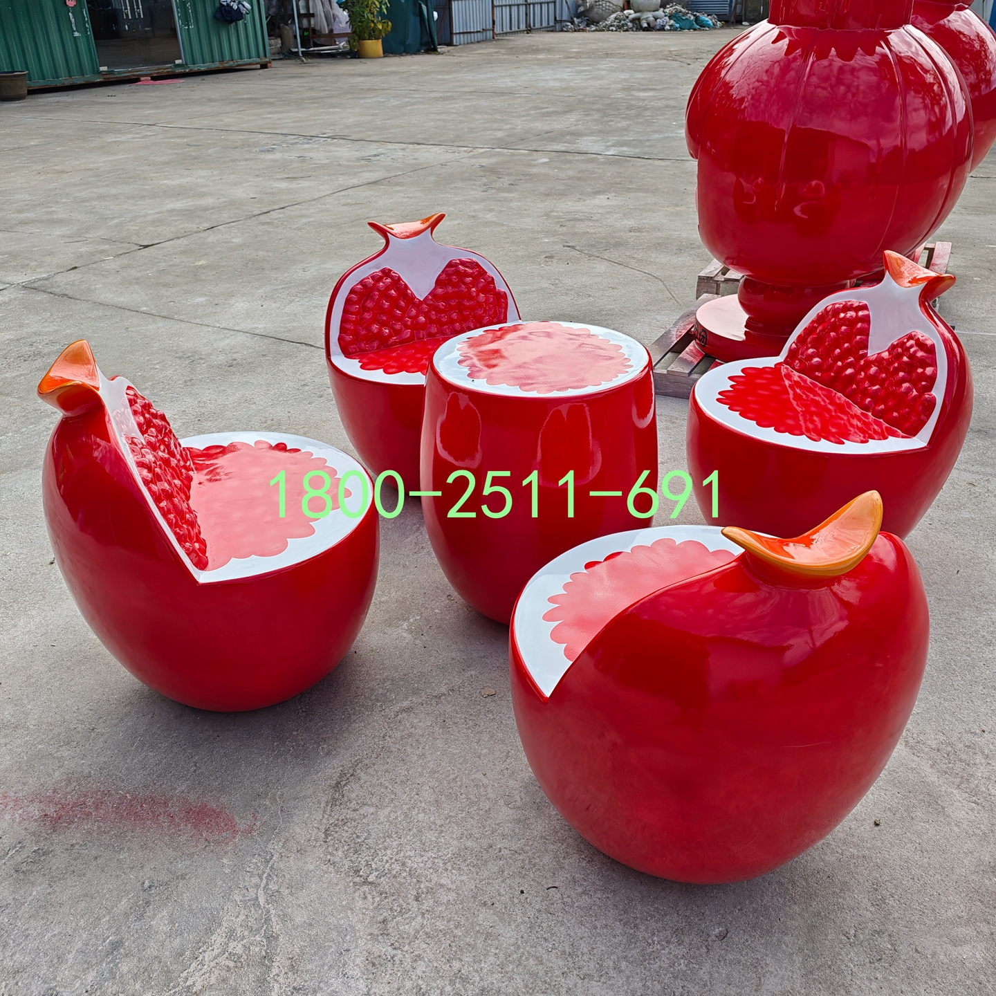 民族主题公园摆件创意石榴坐凳玻璃钢水果休闲椅模型形象卡通娃娃