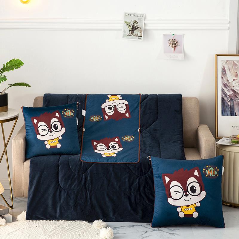 汽车二合一抱枕被车载靠垫午睡毯子沙发空调被数码印花加厚水晶绒