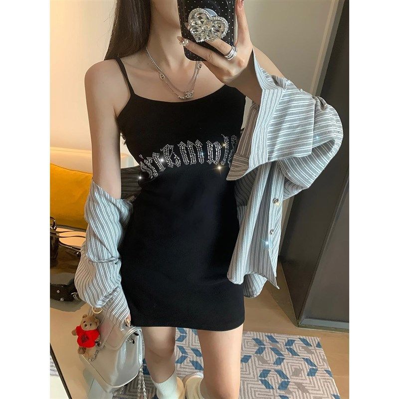 庄大泥 黑色烫钻吊带背心裙女